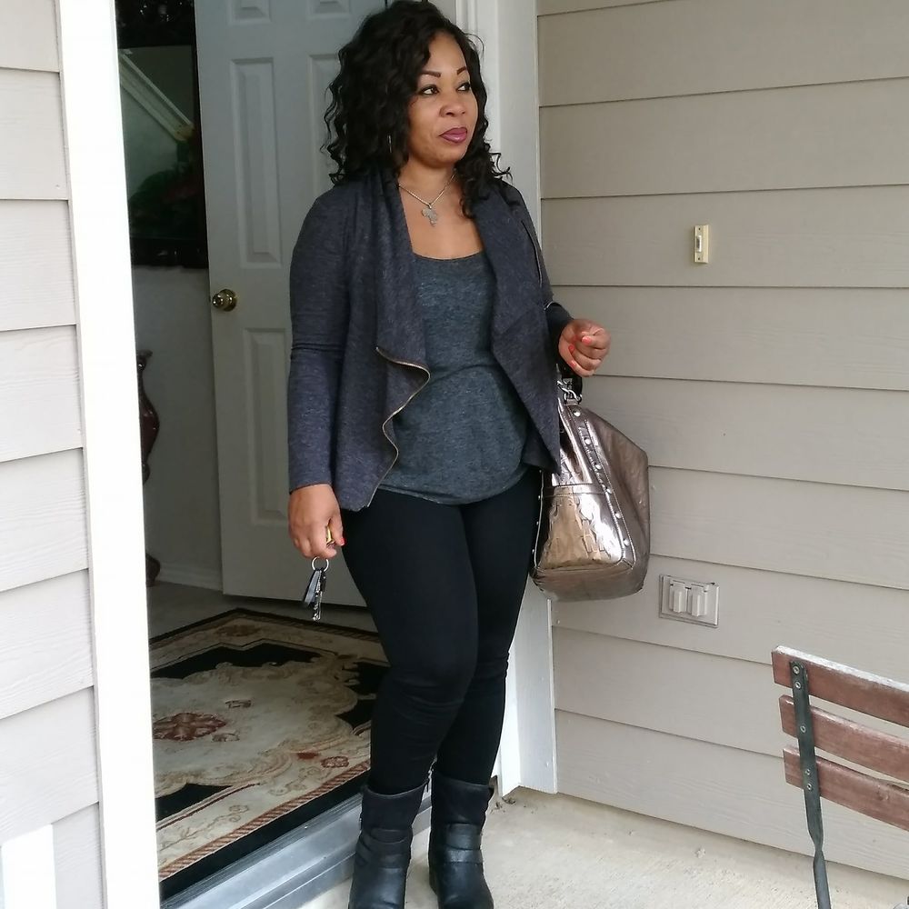 Meet your Posher, Edith